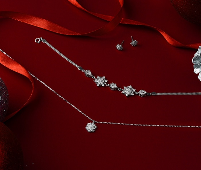 Điêu khắc trang sức theo yêu cầu