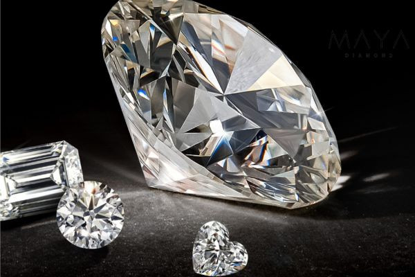 Kinh nghiệm đặt làm trang sức kim cương không bị tráo đá