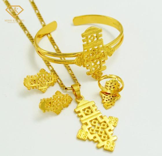 Xi mạ nữ trang là gì?