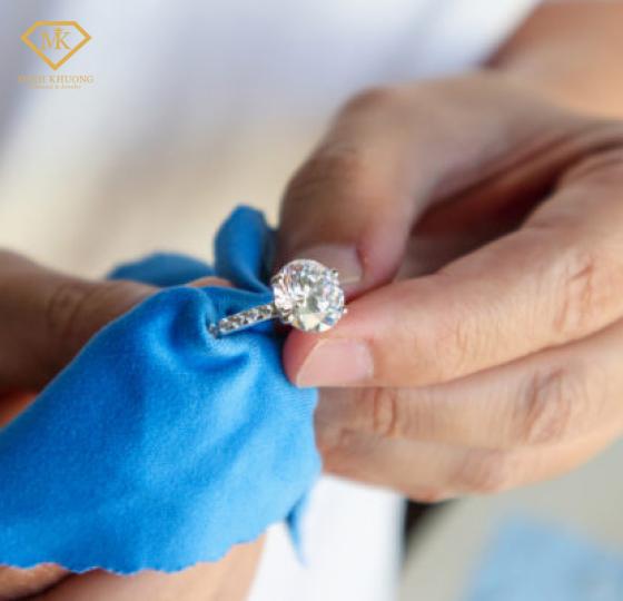 Dịch vụ sửa trang sức kim cương