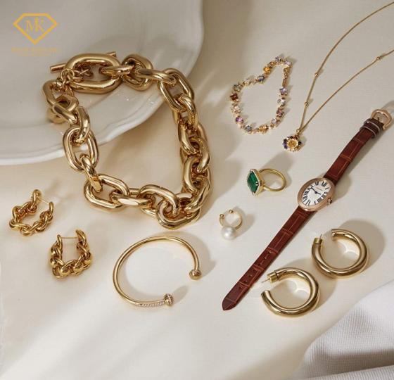 Làm nữ trang cưới uy tín, giá hợp lý