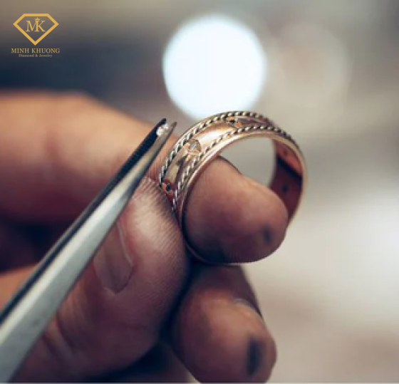 “Đặt làm trang sức riêng – bạn cần chuẩn bị gì?”
