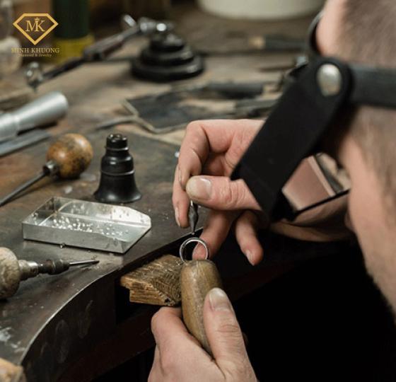 Chế tác trang sức kim cương