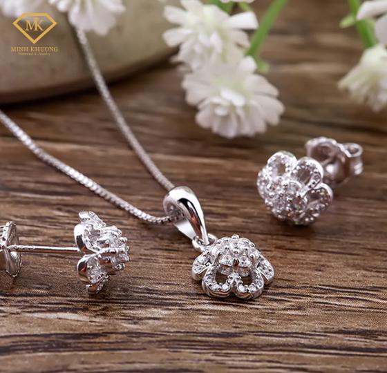 Xi mạ nữ trang chống xước