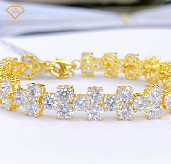 nơi nào chuyên gia công nữ trang theo mẫu khách đưa