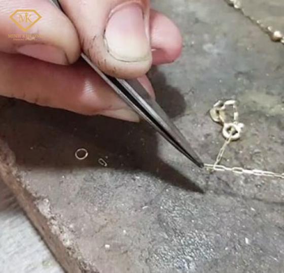 Cửa hàng chỉnh sửa trang sức