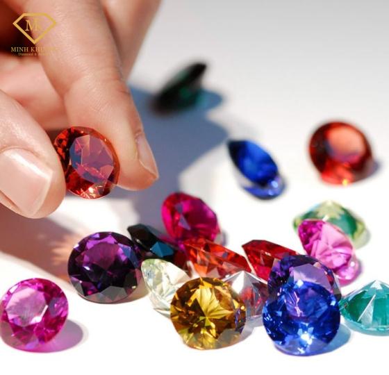 Làm trang sức đá quý uy tín