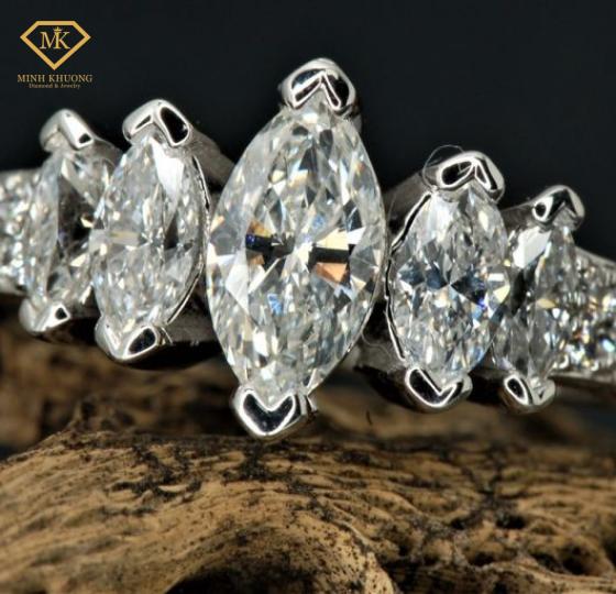 cách phân biệt kim cương thật giả