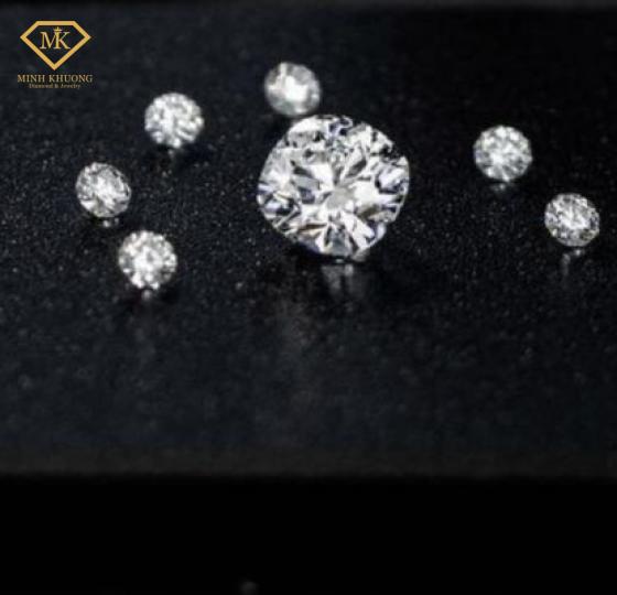 Thay đá trang sức kim cương giá rẻ