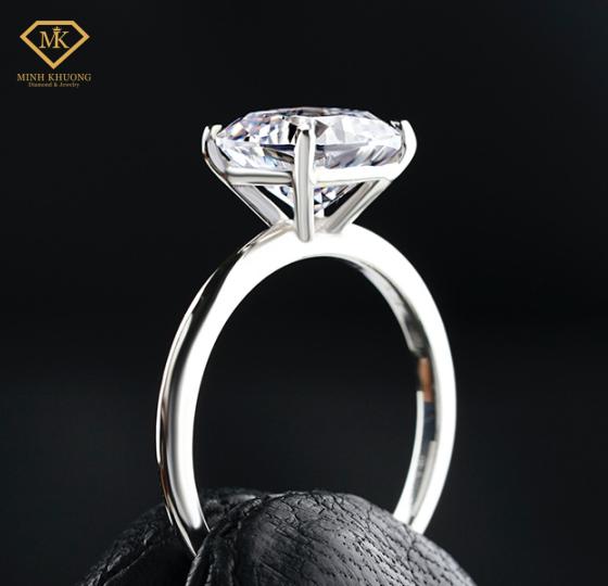 Đặt l&agrave;m trang sức kim cương thiết kế ri&ecirc;ng.