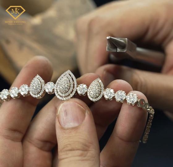 Gia c&ocirc;ng trang sức cao cấp tại HCM