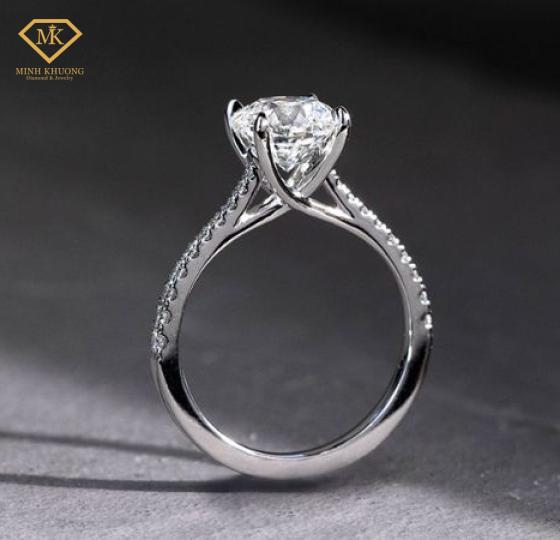 Mẫu nhẫn kim cương đẹp 2026