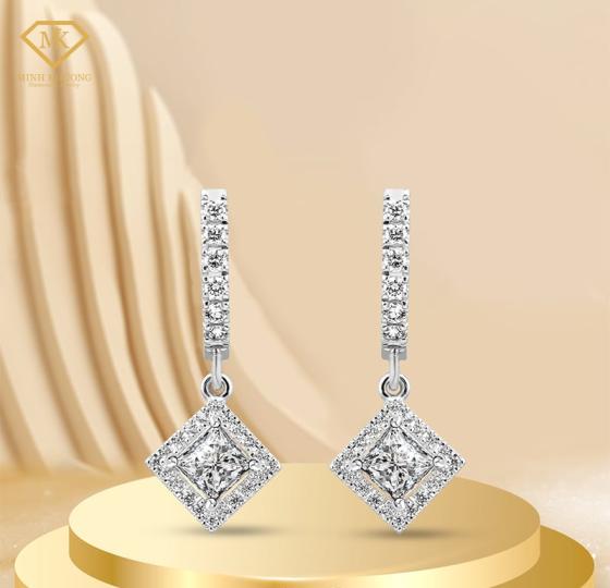 Gia công bông tai vàng – kim cương